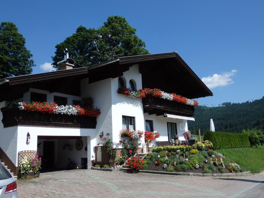 Haus Ratgeb Apartment Filzmoos Exterior photo